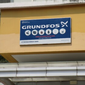 GRUNDFOS GRUNDFOS