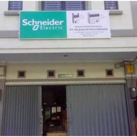 Schneider Schneider